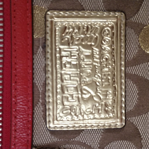 Coach Poppy Secret Admirer Wristlet Clutch - Picture 5 of 12